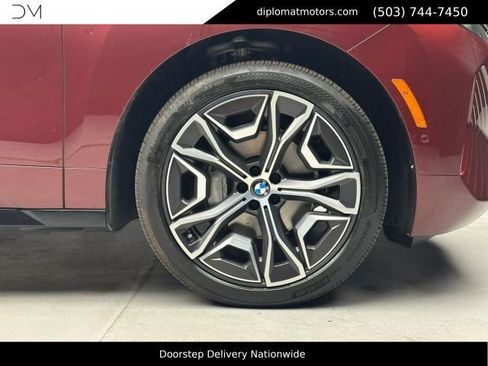 Used 2026 BMW iX xDrive60 AWD/4WD image 37