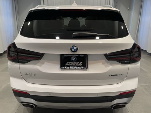 Used 2023 BMW X3 xDrive30i w/ Convenience Package AWD/4WD image 5