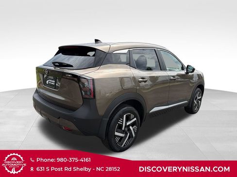 Certified 2026 Nissan Kicks SV w/ Charging Package FWD image 6