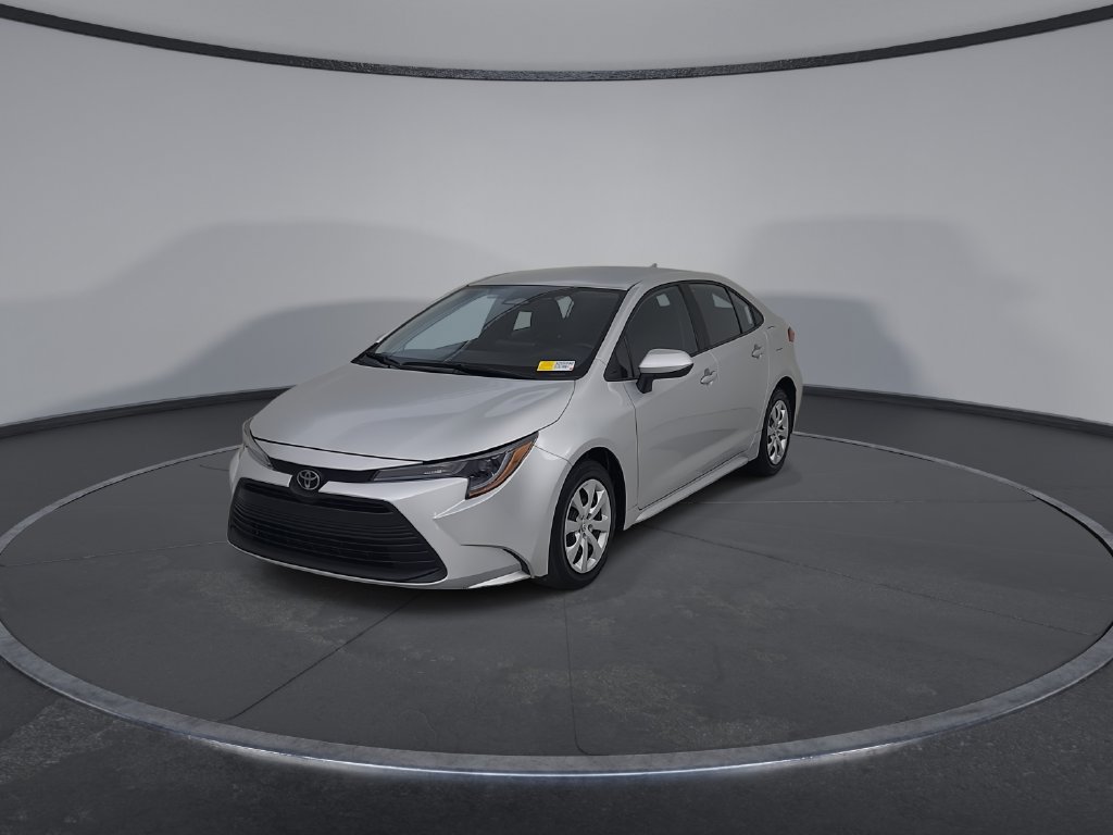 Used 2025 Toyota Corolla LE FWD image 6
