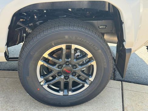 New 2026 Toyota Tacoma TRD Sport AWD/4WD image 4