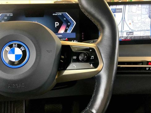 Used 2022 BMW iX xDrive50 w/ Convenience Package image 25