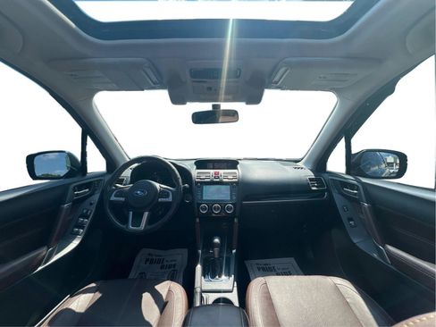 Used 2017 Subaru Forester 2.5i Touring AWD/4WD image 8