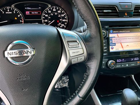 Used 2013 Nissan Altima 2.5 SV w/ 2.5SV Convenience Pkg FWD image 12