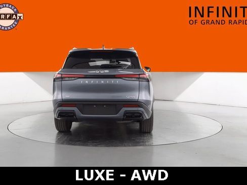 Used 2023 INFINITI QX60 Luxe image 6