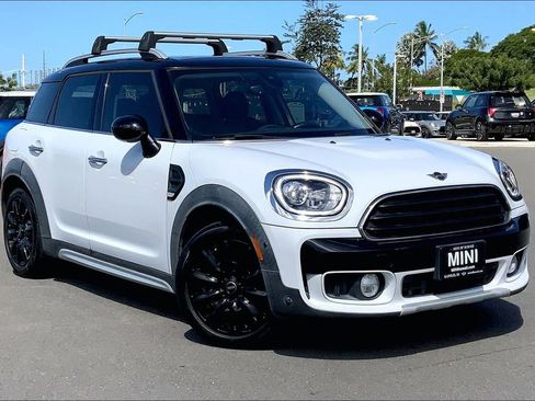 Used 2019 MINI Cooper Countryman w/ Driver Assistance Package image 1