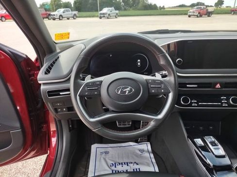 Used 2023 Hyundai Sonata SEL Plus FWD image 12