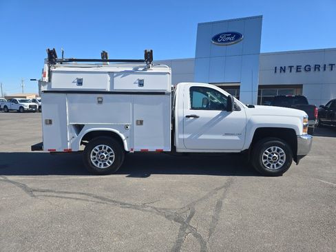 Used 2015 Chevrolet Silverado 3500 W/T image 5