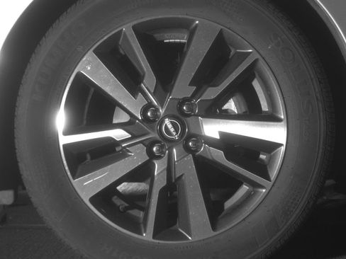 Used 2025 Nissan Versa SV FWD image 16