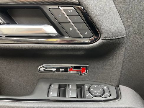 Used 2025 GMC Sierra 1500 AT4 w/ AT4 Premium Package AWD/4WD image 30