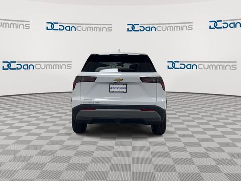 New 2026 Chevrolet Equinox LT image 7