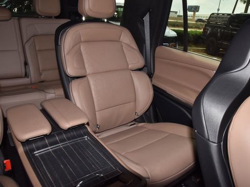 New 2026 Lincoln Navigator Black Label image 23