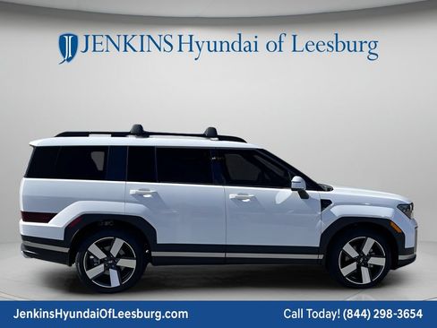 New 2026 Hyundai Santa Fe Limited FWD image 2