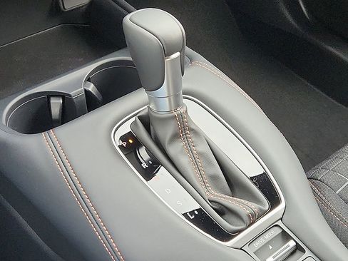 New 2025 Honda HR-V Sport image 9