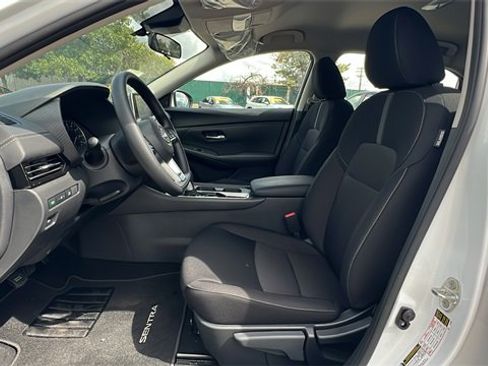 New 2025 Nissan Sentra SV image 31