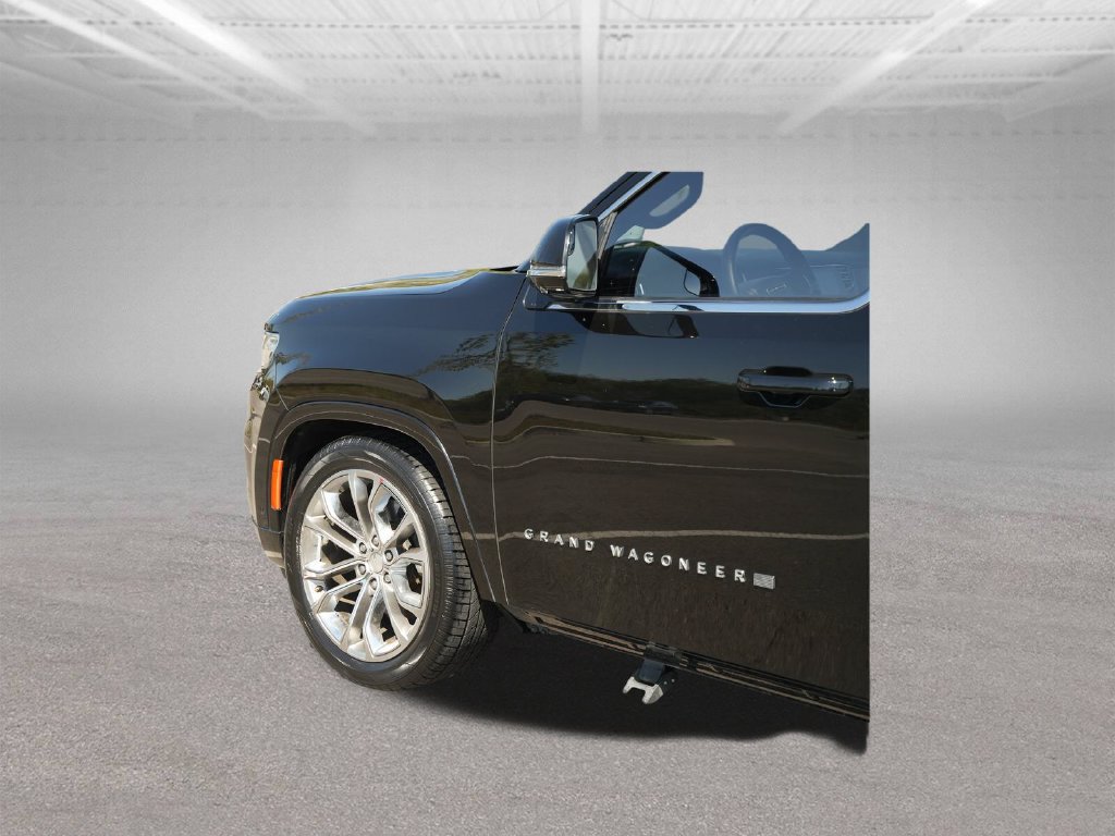 Used 2022 Jeep Grand Wagoneer Series II w/ Premium Group II AWD/4WD image 46