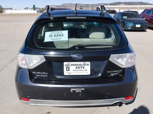 Used 2011 Subaru Impreza Outback Sport image 4