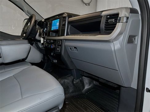 New 2025 Ford F350 XL w/ XL Chrome Package image 26