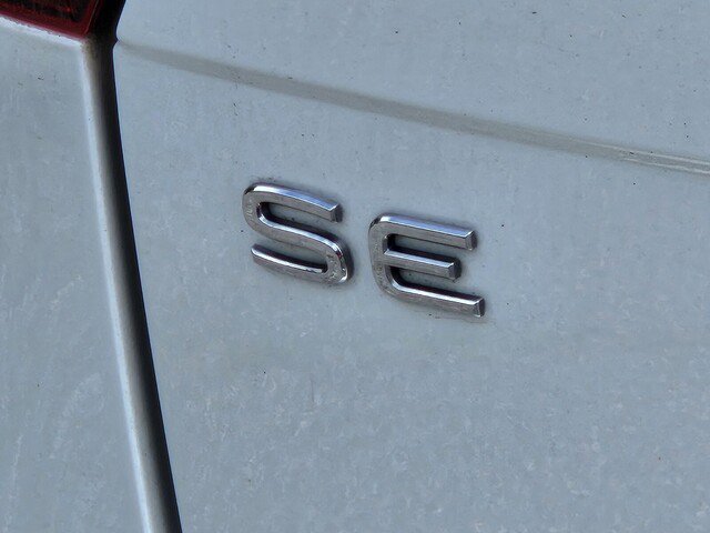 Certified 2024 Volkswagen Tiguan SE AWD/4WD image 30