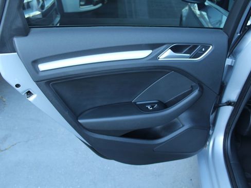 Used 2016 Audi A3 1.8T Premium image 17