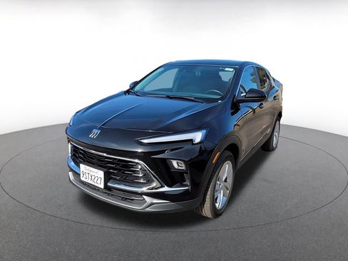 Used 2025 Buick Encore GX Preferred image 4