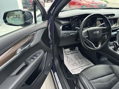 Certified 2025 Cadillac XT6 Premium Luxury w/ Platinum Package AWD/4WD image 46