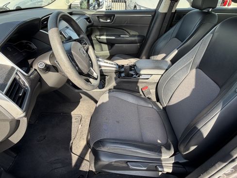 Used 2019 Honda Clarity Plug-In Hybrid image 11