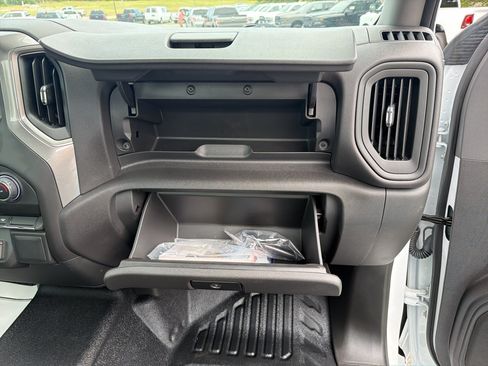 Used 2025 Chevrolet Silverado 1500 W/T RWD image 23
