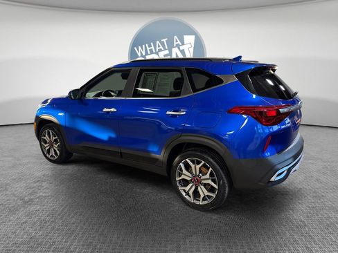 Certified 2023 Kia Seltos SX w/ SX Sunroof Package image 6