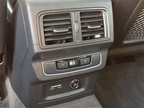 Used 2024 Audi Q5 2.0T Premium Plus image 20