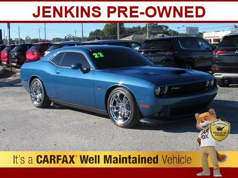Used 2022 Dodge Challenger R/T Scat Pack image 1