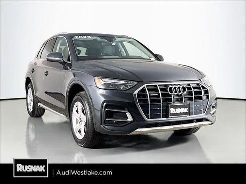 Used 2023 Audi Q5 2.0T Premium w/ Convenience Package AWD/4WD image 1