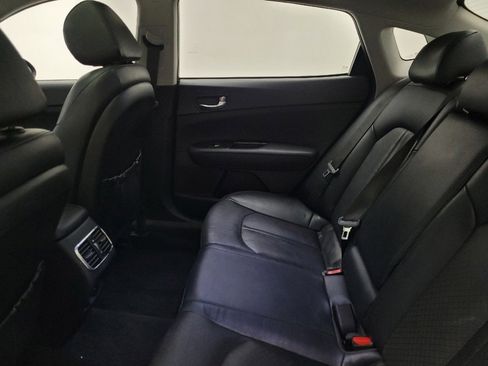 Used 2017 Kia Optima EX w/ Premium Package image 18