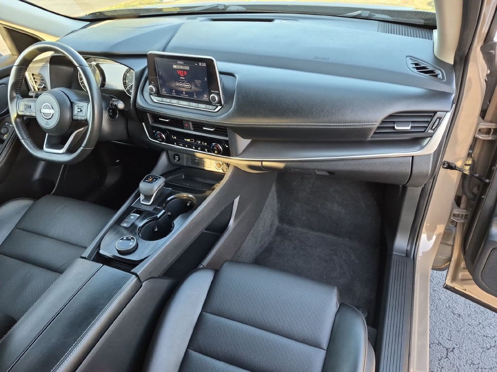 Used 2024 Nissan Rogue SV w/ SV Premium Package AWD/4WD image 30