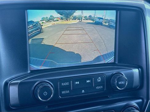 Used 2018 Chevrolet Silverado 1500 LT AWD/4WD image 13