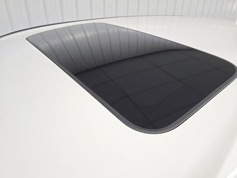 Used 2023 Honda CR-V EX image 11