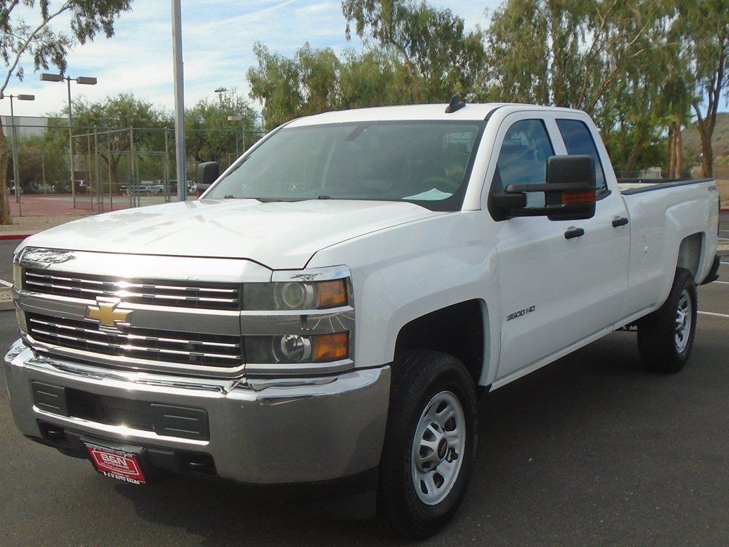 Used 2015 Chevrolet Silverado 3500 W/T w/ WT Convenience Package AWD/4WD image 1