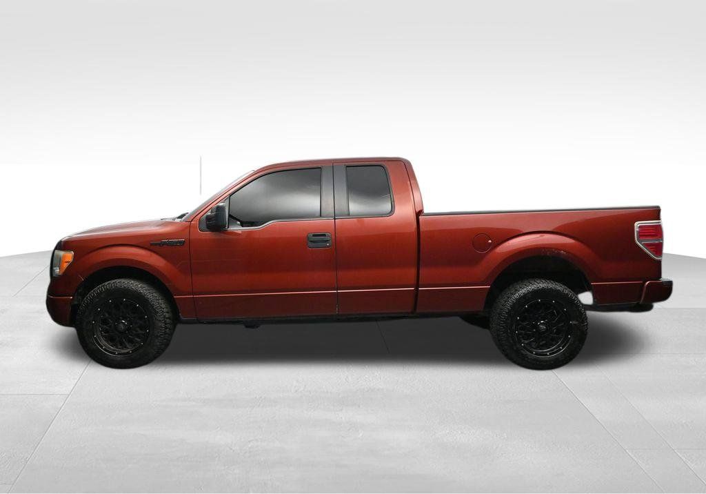 Used 2014 Ford F150 STX w/ Equipment Group 201A Mid AWD/4WD image 2