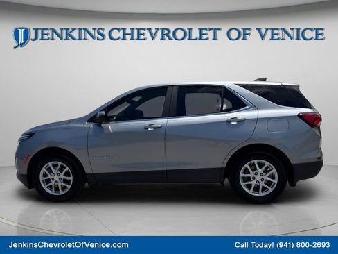 Used 2023 Chevrolet Equinox LT FWD image 9