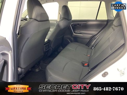 Used 2025 Toyota RAV4 LE image 28
