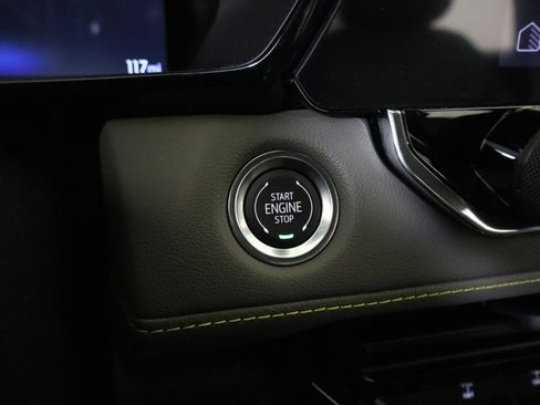 New 2026 Chevrolet Colorado ZR2 w/ Technology Package AWD/4WD image 32