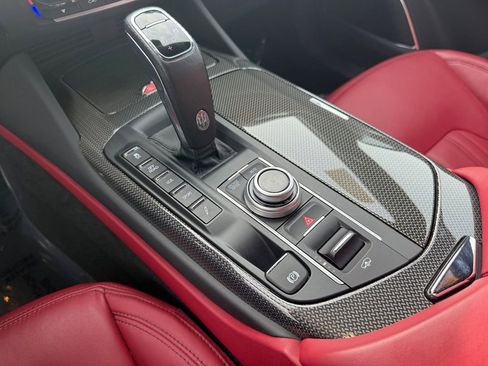 Used 2022 Maserati Levante Modena image 22