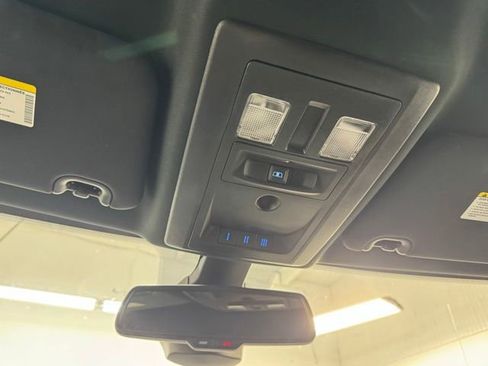 Used 2021 RAM 1500 Classic Warlock AWD/4WD image 30