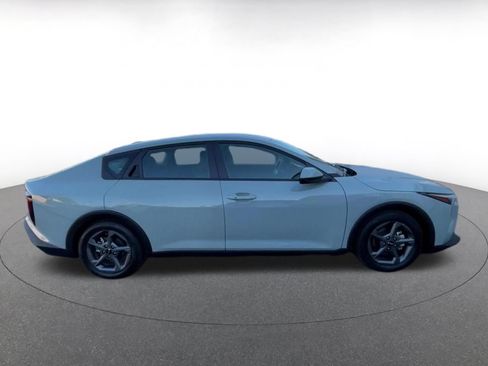 Used 2025 Kia K4 FWD image 16