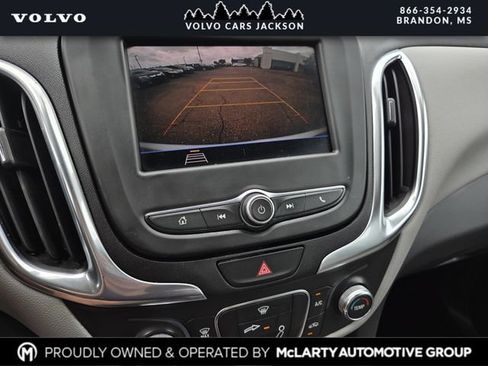 Used 2021 Chevrolet Equinox LS w/ LS Convenience Package FWD image 10