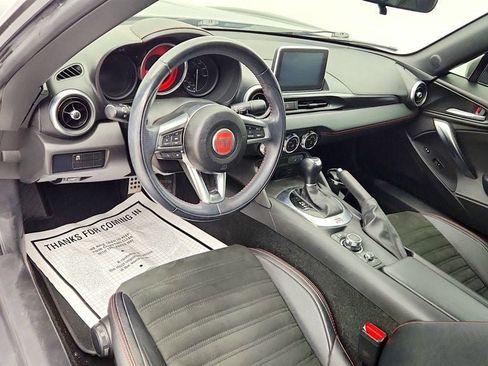 Used 2017 FIAT 124 Spider Abarth RWD image 14