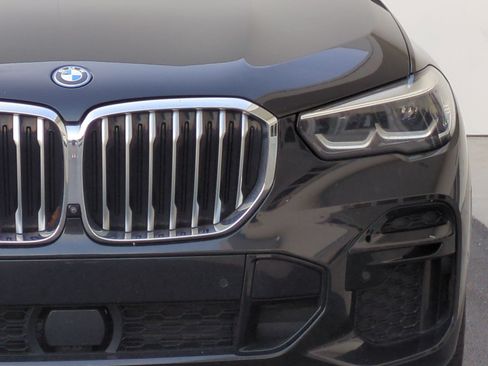 Used 2022 BMW X5 xDrive45e w/ M Sport Package AWD/4WD image 5