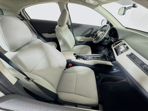 Used 2022 Honda HR-V LX image 25