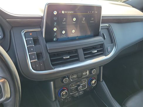 Certified 2022 Chevrolet Tahoe Z71 w/ Luxury Package image 13