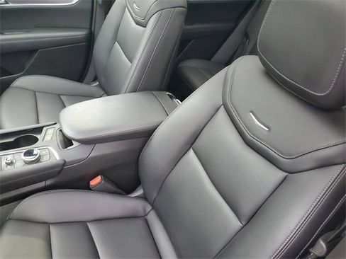 Certified 2023 Cadillac XT6 Luxury image 27